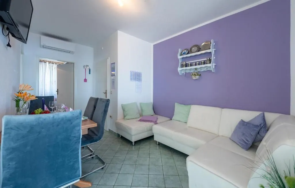 Apartment Apartman Lucija 5 By Villas Guide Crikvenica